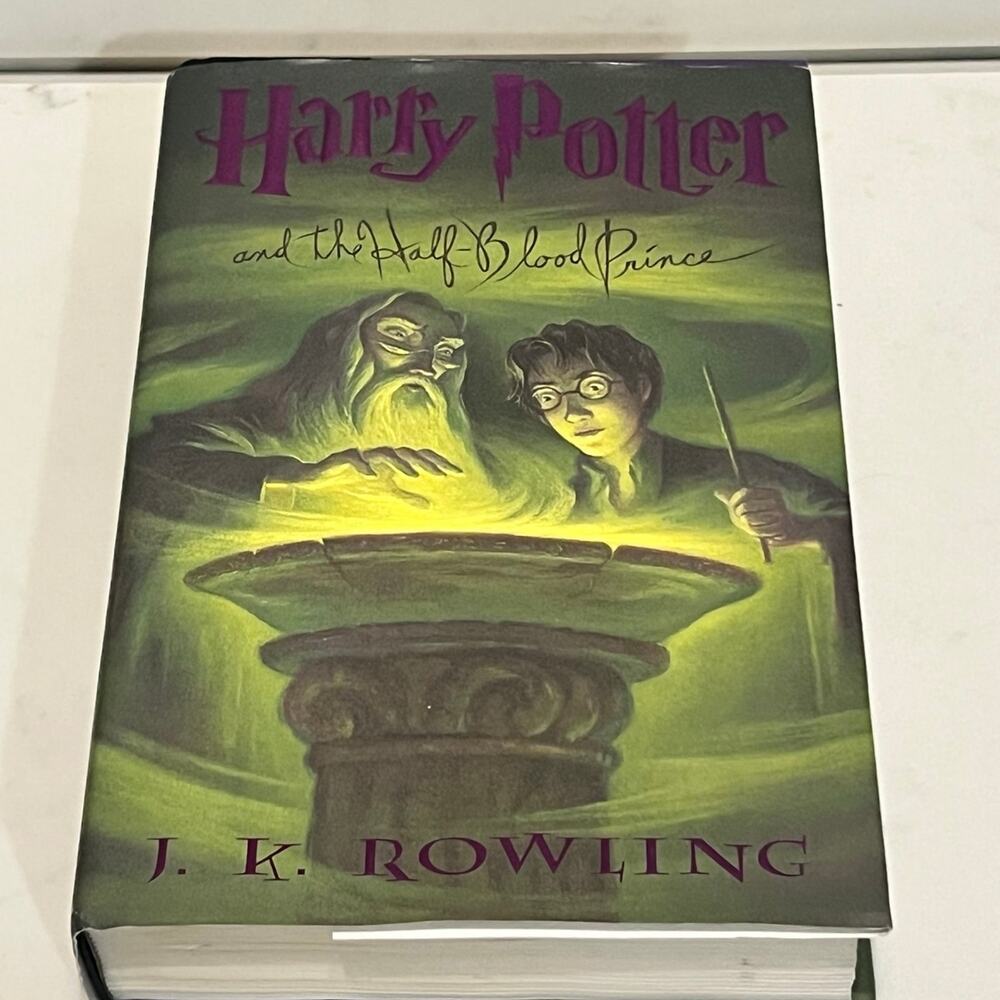 RARE First Edition with Print Errors Harry Potter and the Half Blood Prince Book